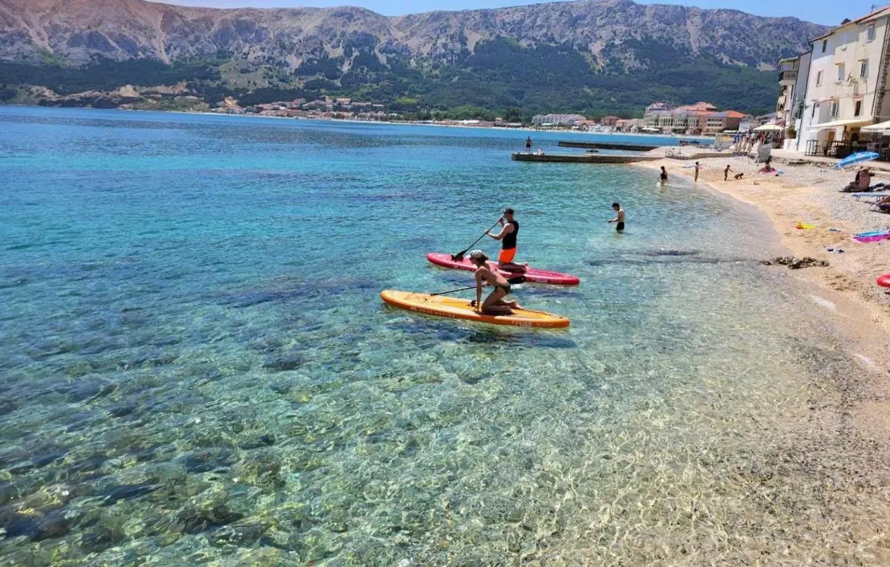 Apartments Kraljic Baska  Baska (Krk)