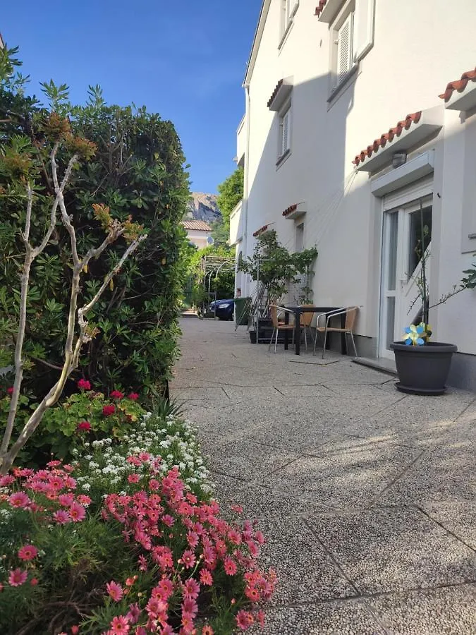 Apartments Kraljic Baska  Croatia